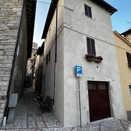 Casa de Férias La Chicca Di Porta Fratta, Nel Cuore Di Todi