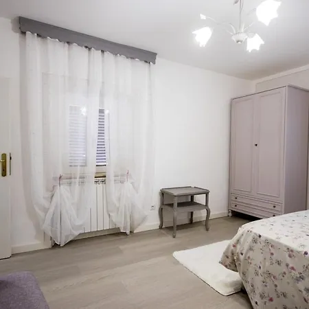 Casa de Férias La Chicca Di Porta Fratta, Nel Cuore Di Todi